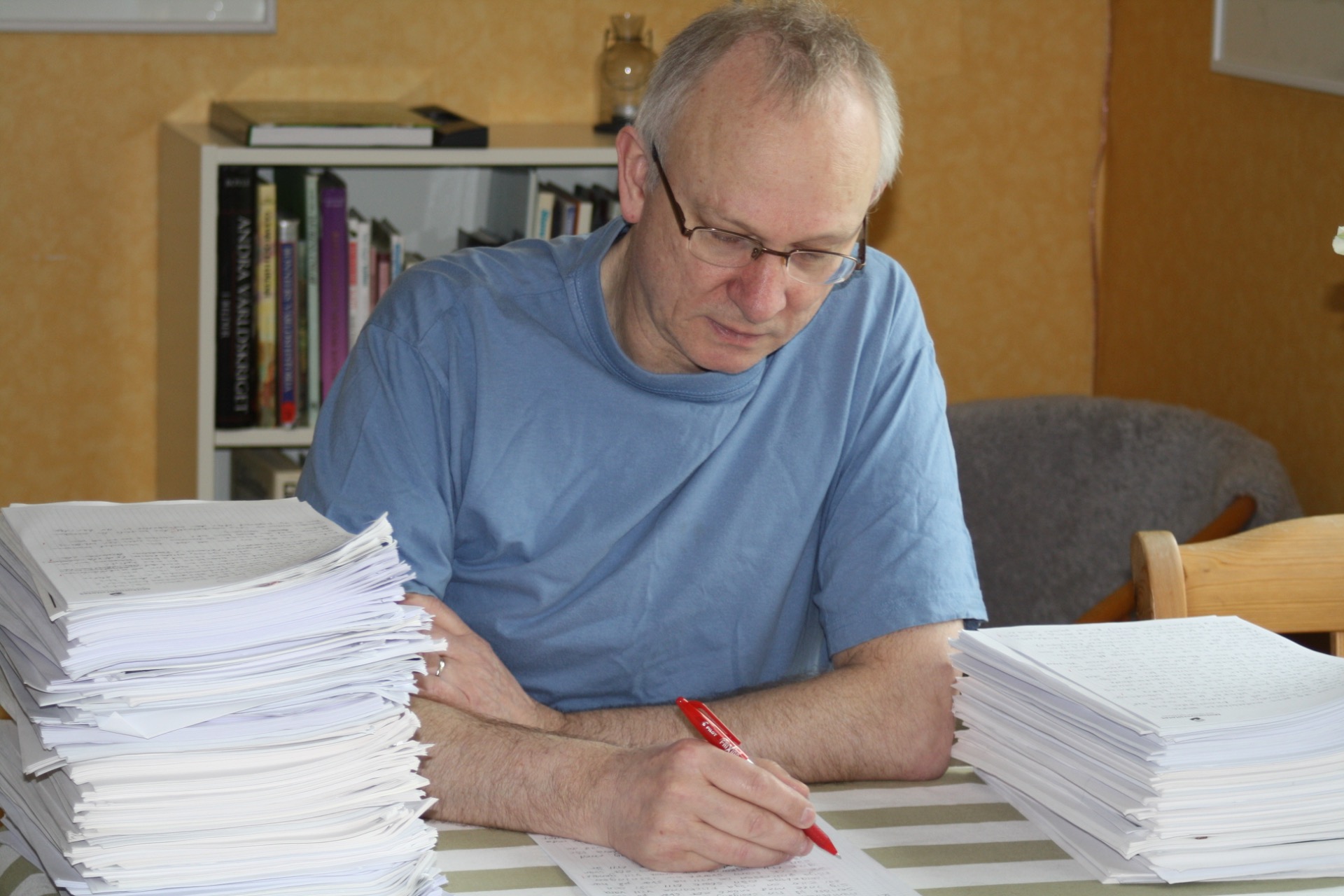 Bedömning av skriftliga hemtentor, 2012